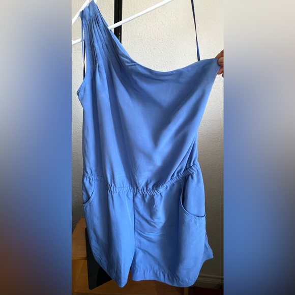 Banana Republic Blue Romper (12) - Picture 5 of 9